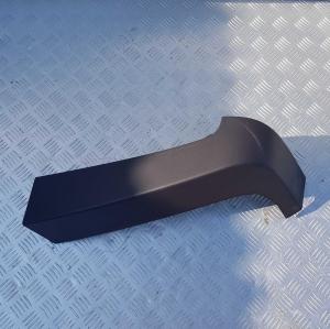 Накладка стойки багажника правая внешняя Hummer H3 2005-2010 25830079; 15823740; 15296757; 15235628; 15235531; 15196026