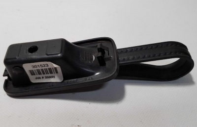 Ручка крышки багажника Chevrolet Tahoe 2006-2014 15838552
